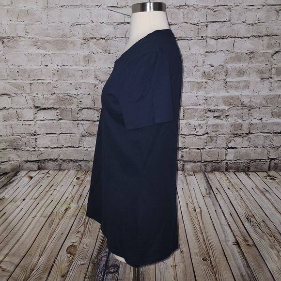 Banana Republic Tshirt Size M Blue/Red - Picture 2 of 9